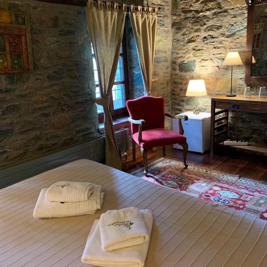 Palio Eleotrivio Guesthouse Agios Lavrentios Exteriér fotografie