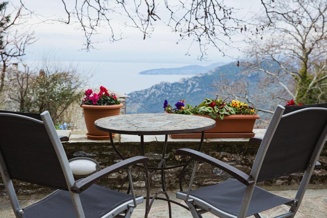 Palio Eleotrivio Guesthouse Agios Lavrentios Exteriér fotografie