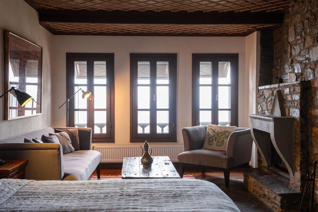 Palio Eleotrivio Guesthouse Agios Lavrentios Exteriér fotografie