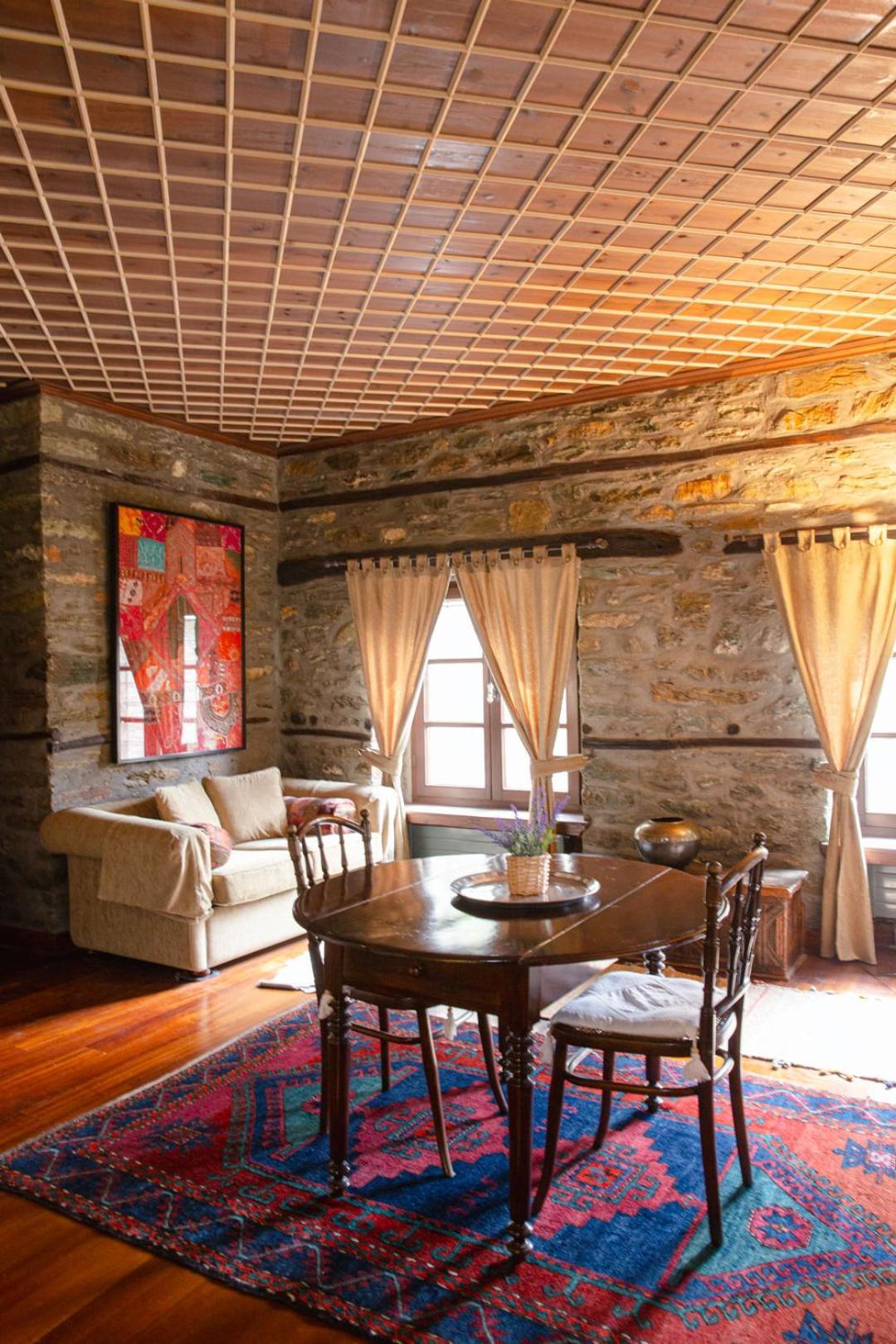 Palio Eleotrivio Guesthouse Agios Lavrentios Exteriér fotografie