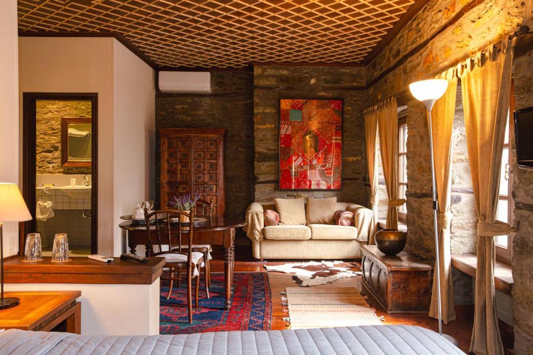 Palio Eleotrivio Guesthouse Agios Lavrentios Exteriér fotografie